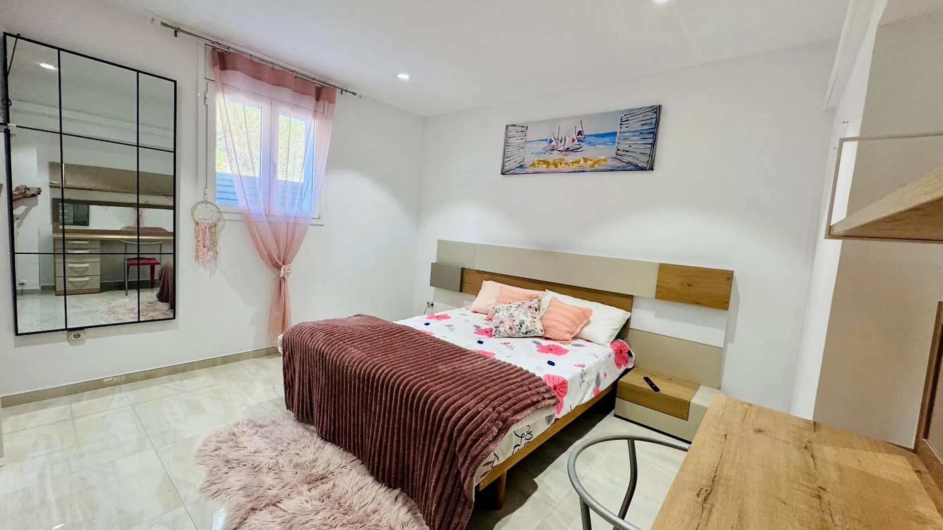 Villa Luxury Roses 0*,  Spain