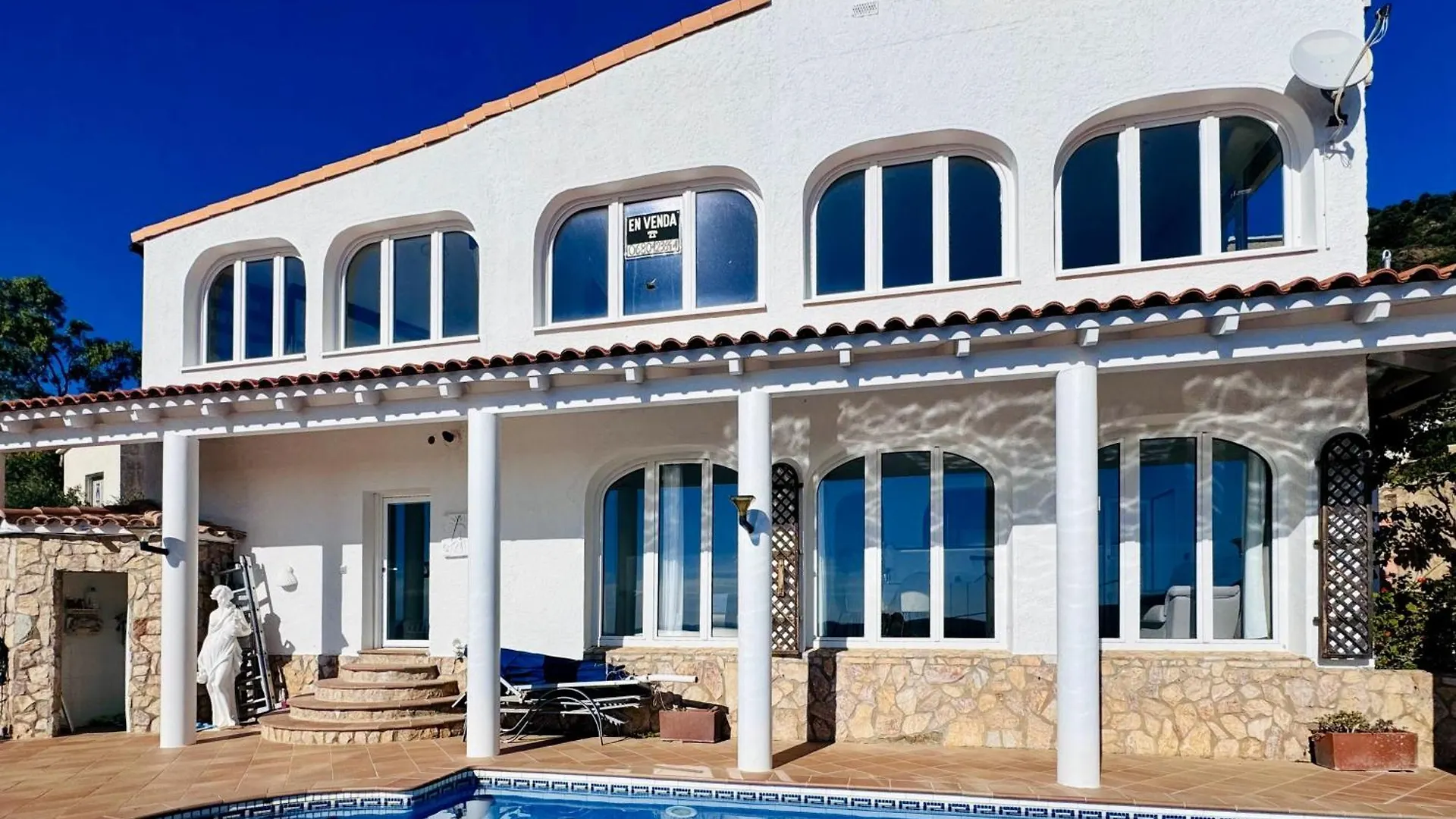 Villa Luxury Roses